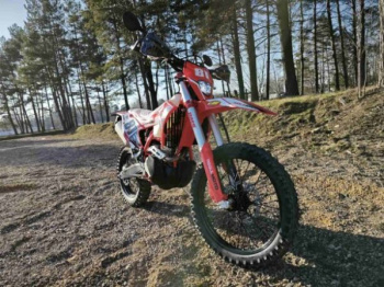 Regulmoto Holeshot Red Edition (4 valves), 2025 г.