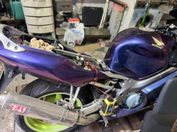 Honda CBR f4i 600, 2001 г.