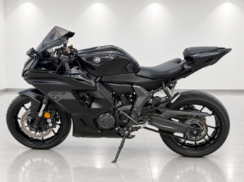 Yamaha YZF R7, 2025 г.