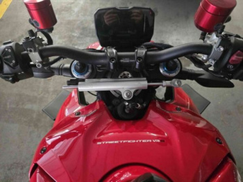 Ducati Streetfighter V4S, 2020 г.