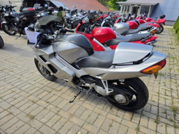 Honda VFR, 1999 г.