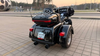Harley-Davidson Trike Tri Glide Ultra FLHTCUTG, 2022 г.