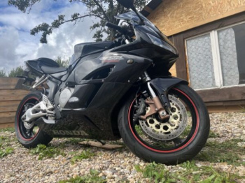 Honda CBR, 2004 г.