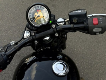Triumph Bonneville Bobber, 2017 г.