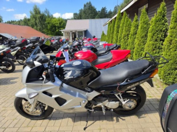 Honda VFR, 2000 г.
