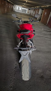 Ducati Streetfighter V4s, 2021 г.