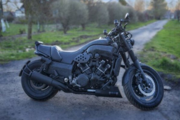Yamaha V-Max, 2001 г.