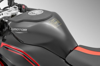 QJ MOTOR SRK 421 RR, 2026 г.
