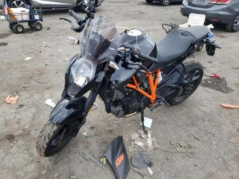 KTM 1290 super duke, 2014 г.