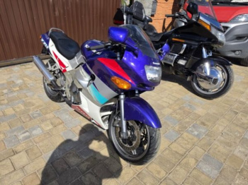 Kawasaki ZZR, 1996 г.