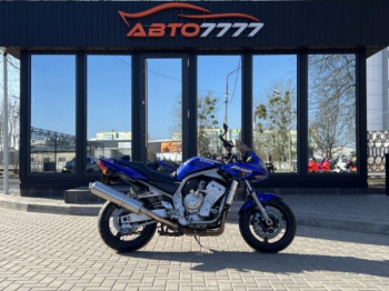 Yamaha FZS 1000, 2002 г.