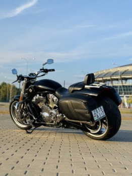 Harley-Davidson V-Rod Muscle 300!, 2016 г.