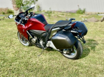 Honda VFR 1200 с ABS, 2010 г.