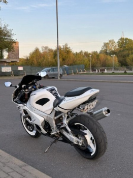 Suzuki GSX-R, 2002 г.