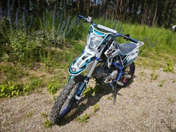 Пит-байк ROCKOT HI-TECH 125 Comandante 2.0, 2026 г.