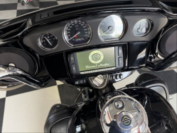 Harley-Davidson CVO FLHTKSE, 2015 г.