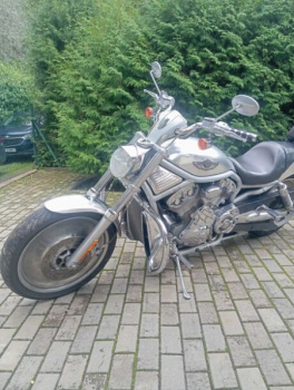 Harley-Davidson V-Rod, 2002 г.