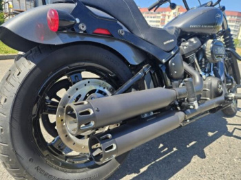 Harley-Davidson Softail FXBBS Street Bob, 2022 г.