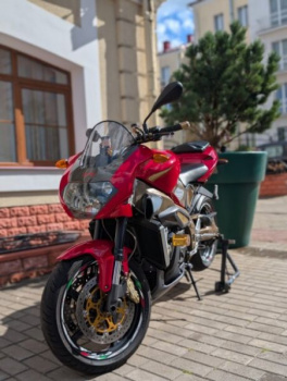Aprilia Tuono, 2003 г.