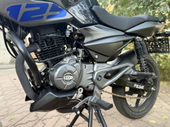 BAJAJ Pulsar, 2023 г.