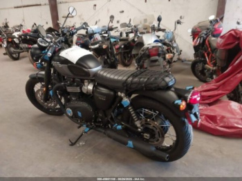 Triumph Bonneville T120/Black, 2022 г.