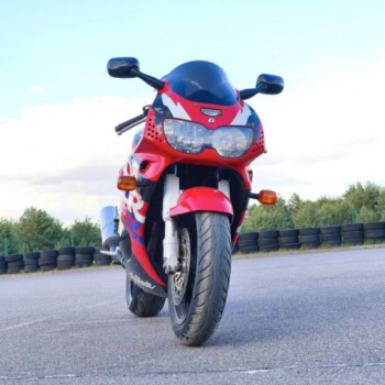 Honda CBR CBR900, 1997 г.