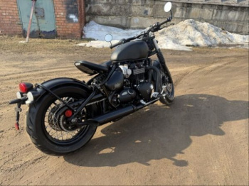 Triumph Bonneville Bobber Black, 2020 г.