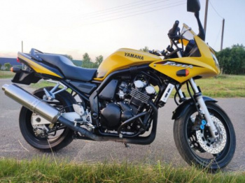 Yamaha FZS, 2002 г.