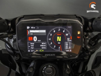 Ducati Diavel V4, 2023 г.