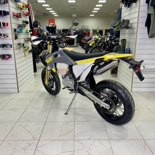 GR 7 F300A (4T YB300H) Motard, 2026 г.