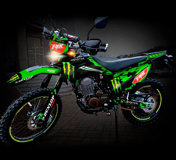 RAZDOLBIKER | Изготовление графики (поклейка графики)