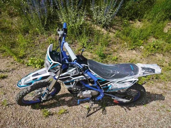 Пит-байк ROCKOT HI-TECH 125 Comandante 2.0, 2026 г.