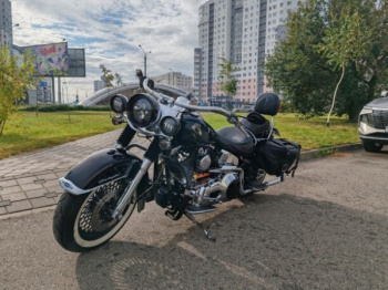 Harley-Davidson Softail Deluxe FLSTNI, 2005 г.