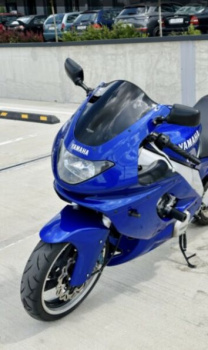 Yamaha YZF, 2001 г.