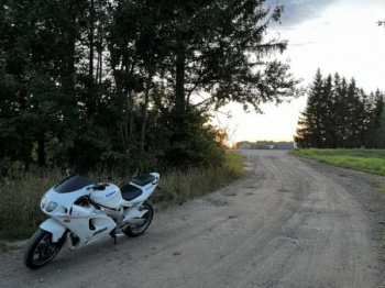 Kawasaki ZXR ZX7R, 1999 г.