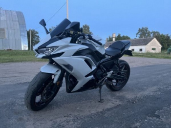 Kawasaki EX 650R, 2023 г.