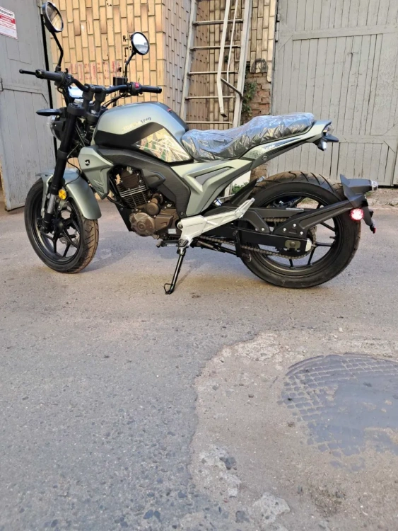 Стрит Motoland CBR 300, 2026 г.