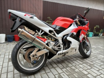 Yamaha YZF, 1998 г.
