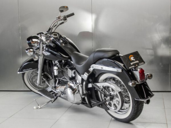 Harley-Davidson Softail Deluxe FLSTNI, 2006 г.