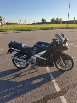 Kawasaki ZZR, 1994 г.