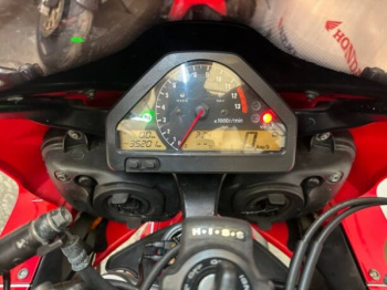 Honda CBR 1000RR Fireblade, 2004 г.