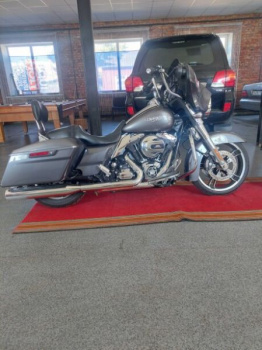 Harley-Davidson Street Glide круизер, 2014 г.