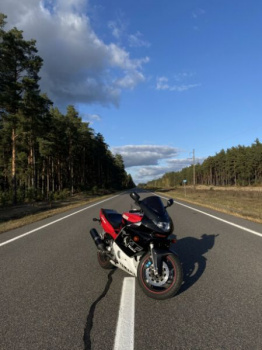 Yamaha YZF, 1998 г.
