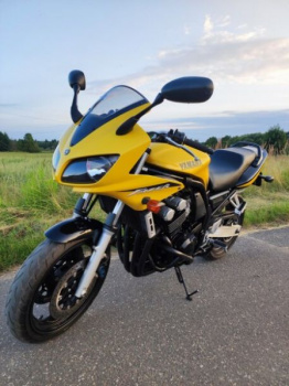 Yamaha FZS, 2002 г.