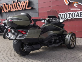 BRP Can-Am Spyder RT, 2021 г.
