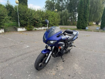Yamaha FZS, 2002 г.