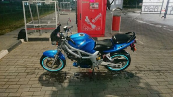 Suzuki SV, 1999 г.