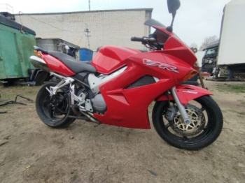 Honda VFR, 2001 г.