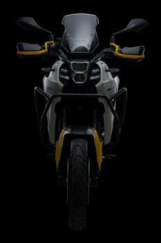 QJ MOTOR SVT 650 Х, 2026 г.