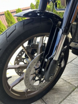Harley-Davidson Softail Low Rider ST, 2022 г.